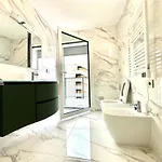 Be-c0 Sempione Luxury * Mediolan
